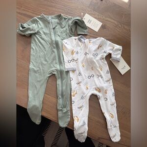 NWT Two 0-3 Kyte Baby Zippered Footie